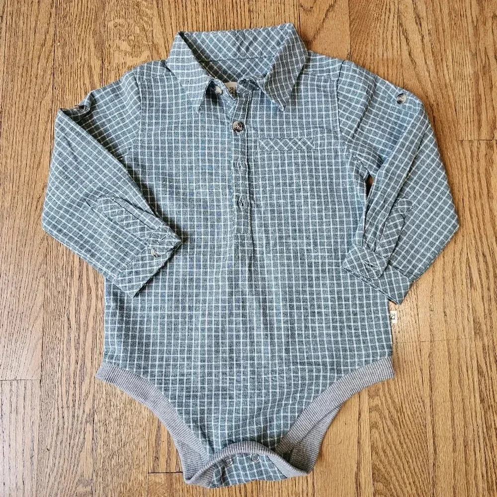 Me & Henry Long sleeve woven shirt onsie size 18-24M